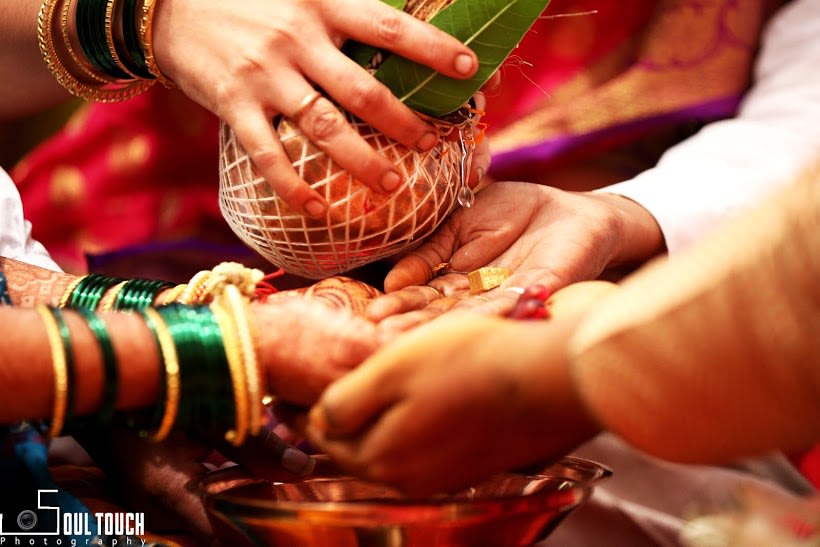 Lovely Auspicious Wedding Rituals by Ashutosh Wedding-photography | Weddings Photos & Ideas