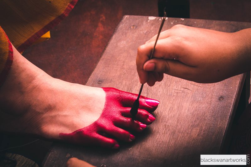 Alta Dye Tinted Feet by Parikshit Ghosh Wedding-photography | Weddings Photos & Ideas