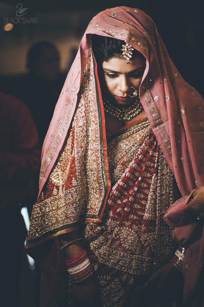 Alluring Bride Wearing Rose Pink Georgette Dupatta On Zari Maroon Lehenga by Parikshit Ghosh Wedding-dresses | Weddings Photos & Ideas