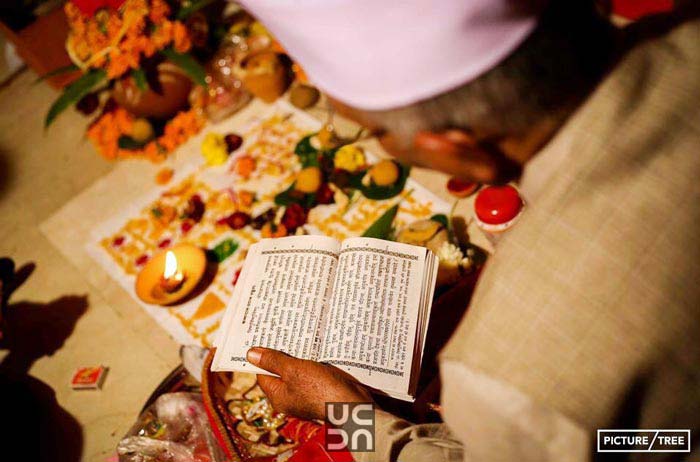 The priest getting ready with the wedding vows by PictureTree Wedding-photography | Weddings Photos & Ideas