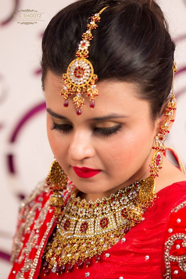 Getting a glimpse of the ravishing beauty by NG Shootz Wedding-photography | Weddings Photos & Ideas