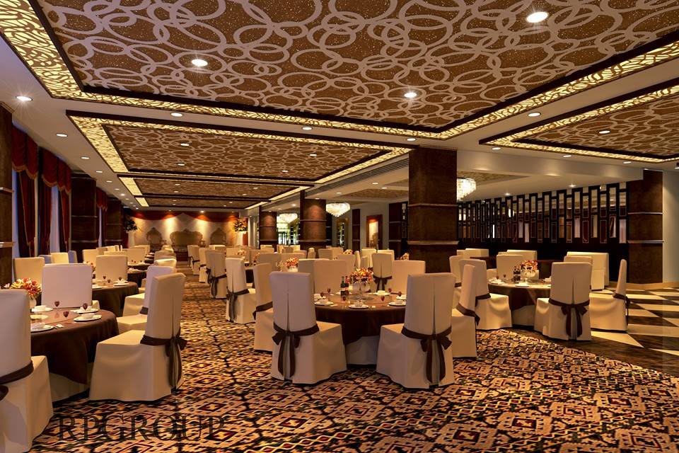 Lavish design for a spacious restaurant by Real Paradise Group Contemporary | Interior Design Photos & Ideas