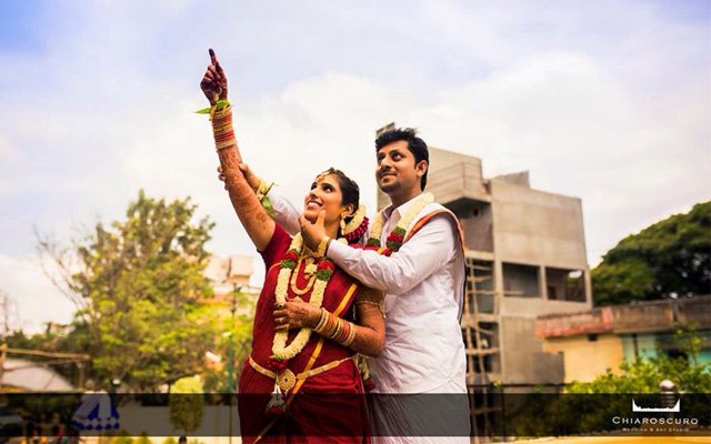 The stunning couple in a retro pose by Chiaroscuro Wedding and Art Studio Wedding-photography | Weddings Photos & Ideas