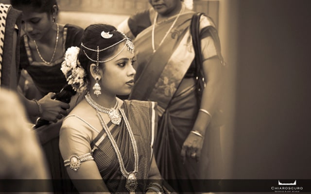An amazing black and white portrait of the bride by Chiaroscuro Wedding and Art Studio Wedding-photography | Weddings Photos & Ideas