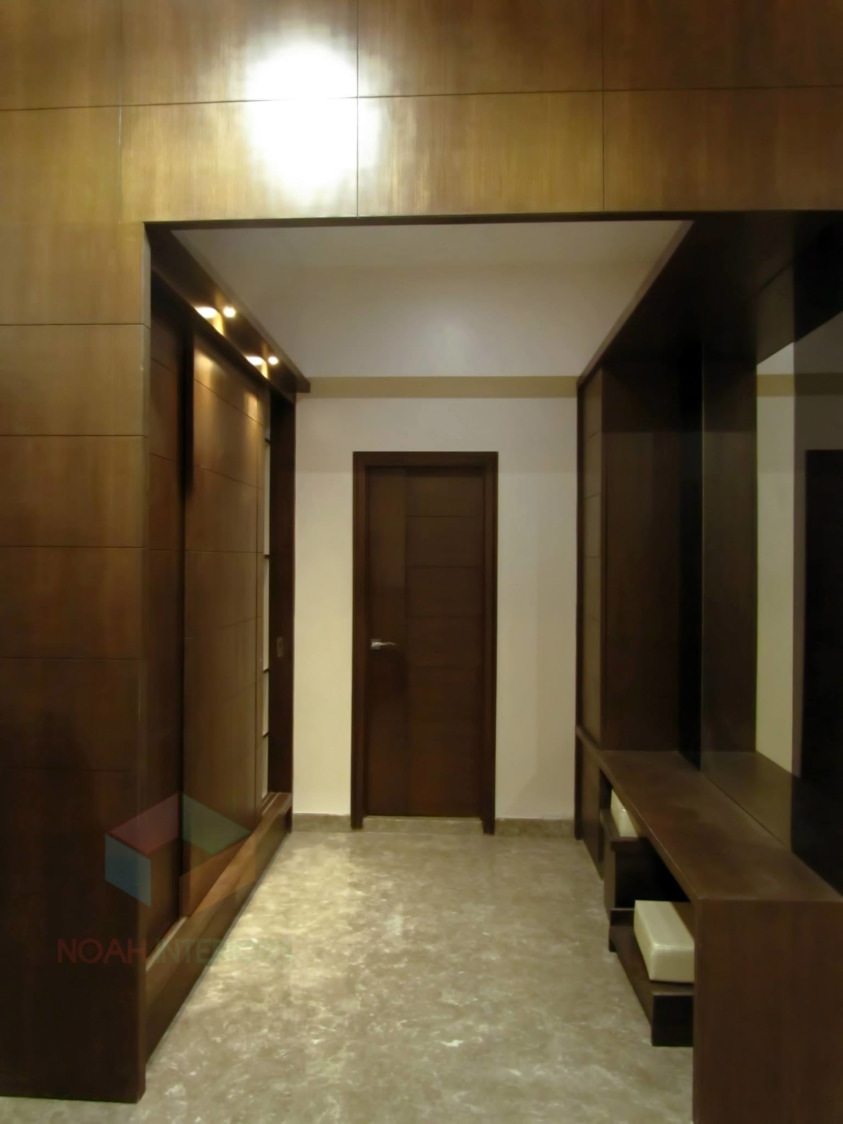 Contemporary marble floored hallway by Noah Interiors Indoor-spaces Contemporary | Interior Design Photos & Ideas