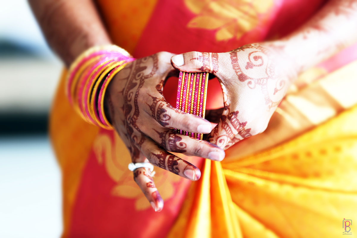Getting Ready Shot by Priya Banik Photography Wedding-photography | Weddings Photos & Ideas