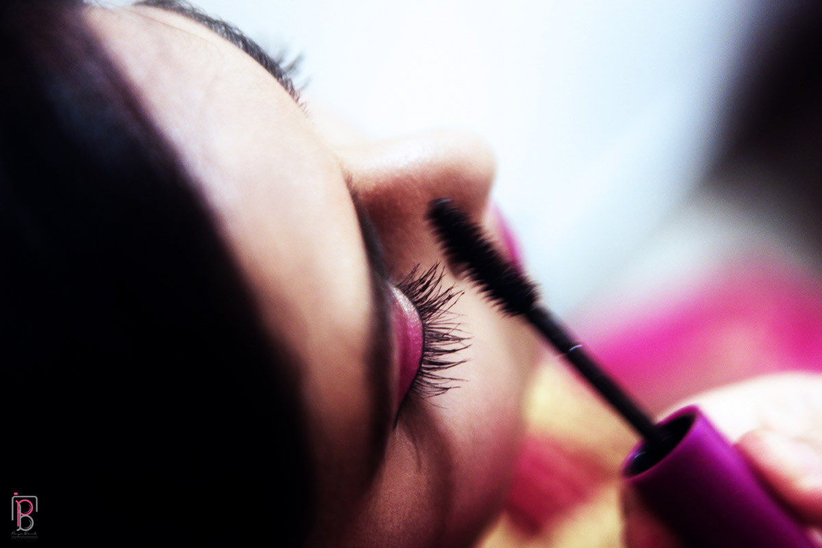 Getting Ready Shot by Priya Banik Photography Wedding-photography | Weddings Photos & Ideas
