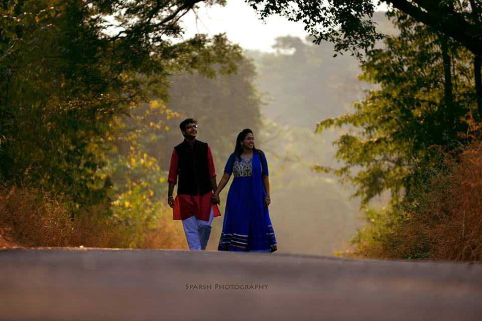 On love roads! by Sparsh Photography Wedding-photography | Weddings Photos & Ideas