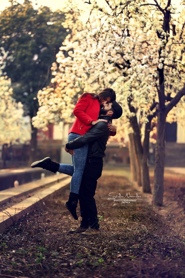 The Autumn Themed Romantic Pre-Wedding Shoot by Sourab Sharma Wedding-photography | Weddings Photos & Ideas