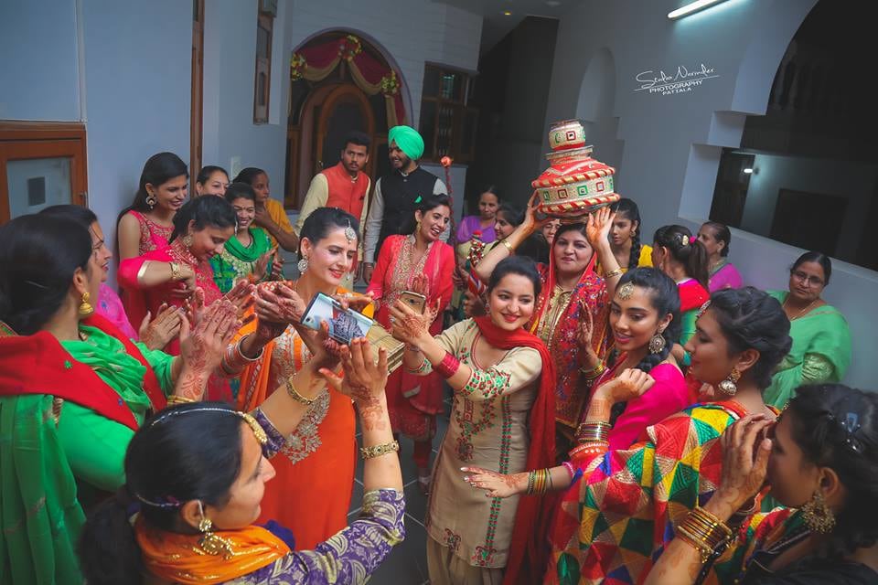 Gidda shot !! by Studio Narinder Photography Wedding-photography | Weddings Photos & Ideas