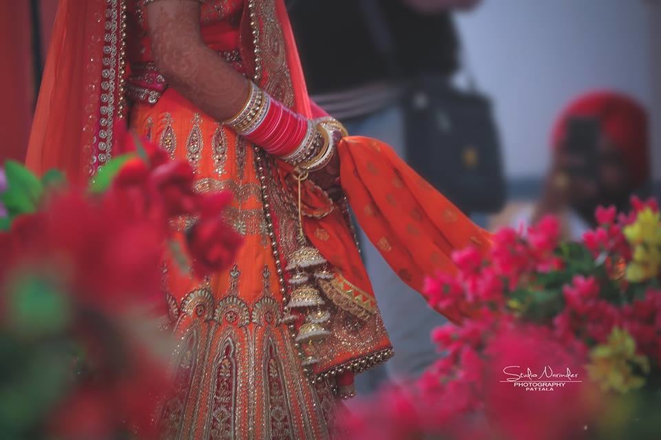 Hold it ! by Studio Narinder Photography Wedding-photography | Weddings Photos & Ideas