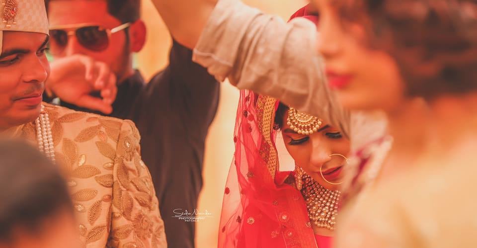 Shy bride ! by Studio Narinder Photography Wedding-photography | Weddings Photos & Ideas