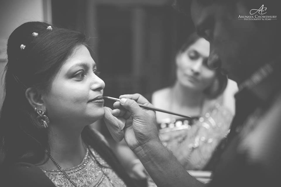Getting Ready For The Big Day by Arunava Chowdhury Photography and Films Wedding-photography | Weddings Photos & Ideas