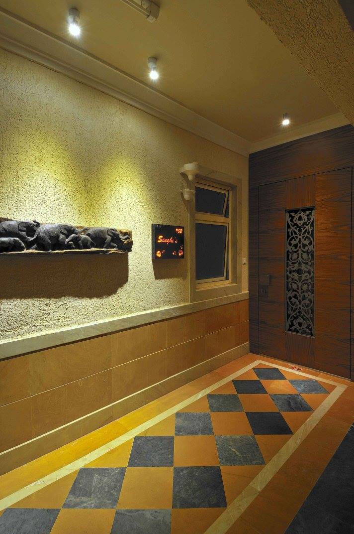 Contemporary entrance by Midas Dezign - The Golden Touch Indoor-spaces Contemporary | Interior Design Photos & Ideas