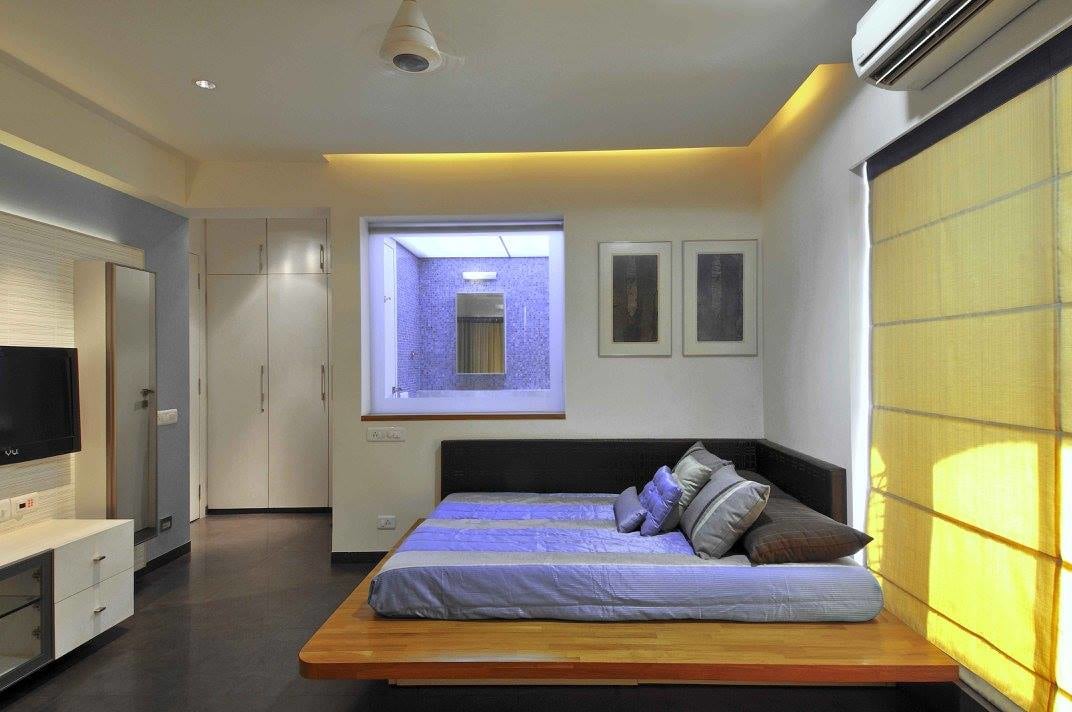 Modern guest bedroom by Midas Dezign - The Golden Touch Bedroom Modern | Interior Design Photos & Ideas