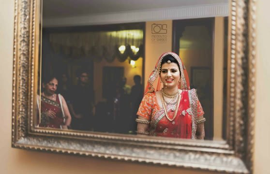 Smiling Bride by Memento of Shades Photography Wedding-photography Bridal-jewellery-and-accessories | Weddings Photos & Ideas