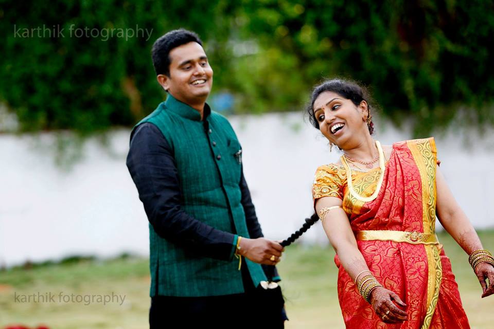 A playful couple! by Kkarthik Pallati photography Wedding-photography | Weddings Photos & Ideas