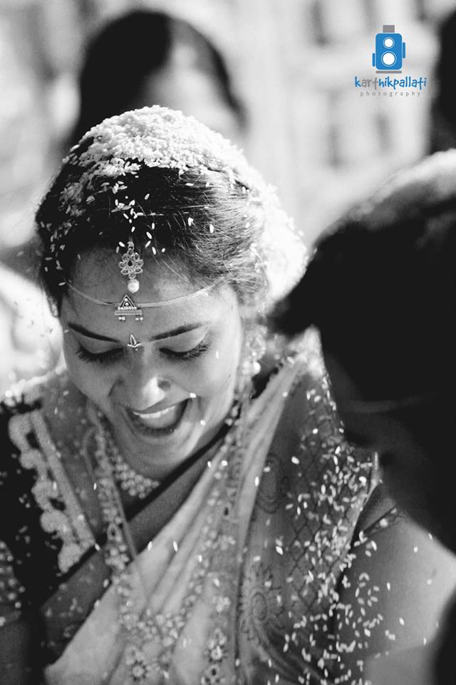 A cheerful bride! by Kkarthik Pallati photography Wedding-photography | Weddings Photos & Ideas