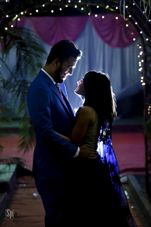 Romantic couple shots by Soulmates-The Wedding Tale Wedding-photography | Weddings Photos & Ideas