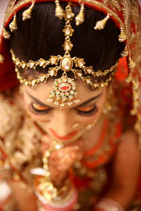 Bride Mang Teeka by Shoot factory Wedding-photography | Weddings Photos & Ideas
