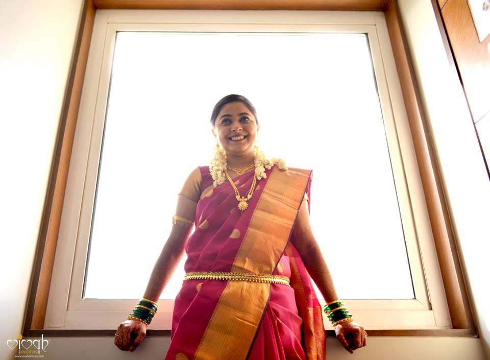 Waiting at the edge by VIVAH PHOTOS Wedding-photography | Weddings Photos & Ideas