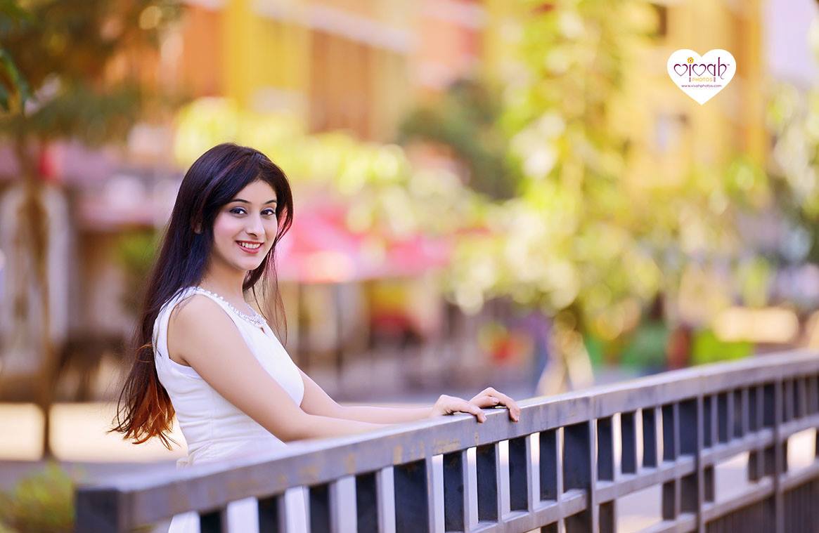 The wait by VIVAH PHOTOS Wedding-photography | Weddings Photos & Ideas