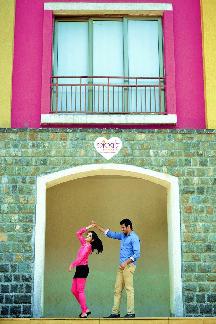 Dance of love by VIVAH PHOTOS Wedding-photography | Weddings Photos & Ideas