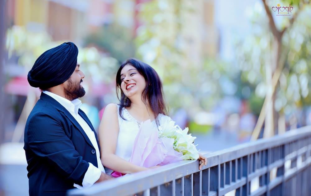 A sanguine frame by VIVAH PHOTOS Wedding-photography | Weddings Photos & Ideas