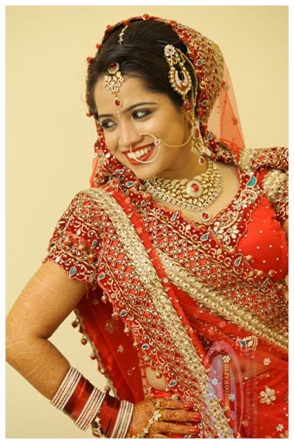 Bride Pose by The Action Photography Wedding-photography | Weddings Photos & Ideas