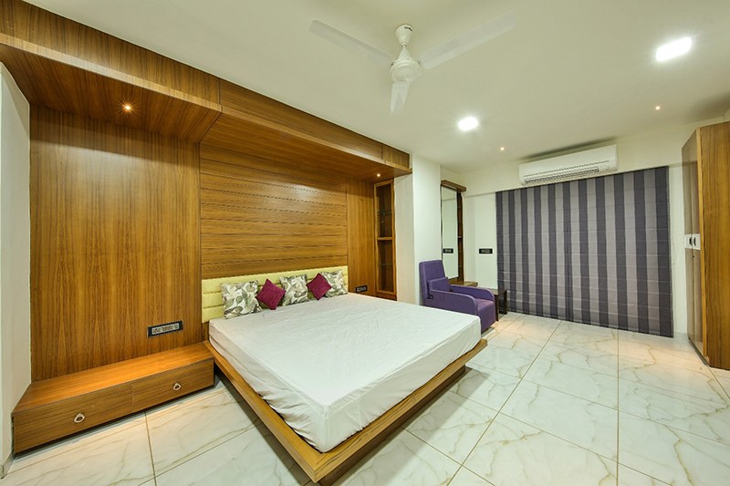 The Master Bedroom by Ignitus Architectural Studio Bedroom Modern | Interior Design Photos & Ideas