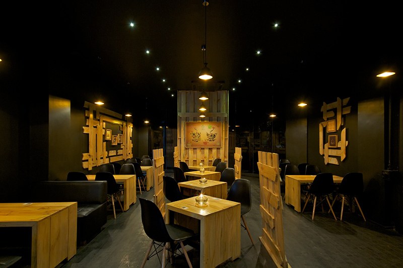 Animated Cafe Look by Ignitus Architectural Studio Modern | Interior Design Photos & Ideas
