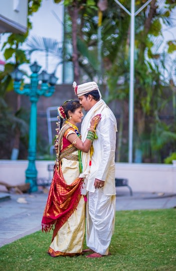 Kiss me! by Munna Vaddi Photography Wedding-photography | Weddings Photos & Ideas