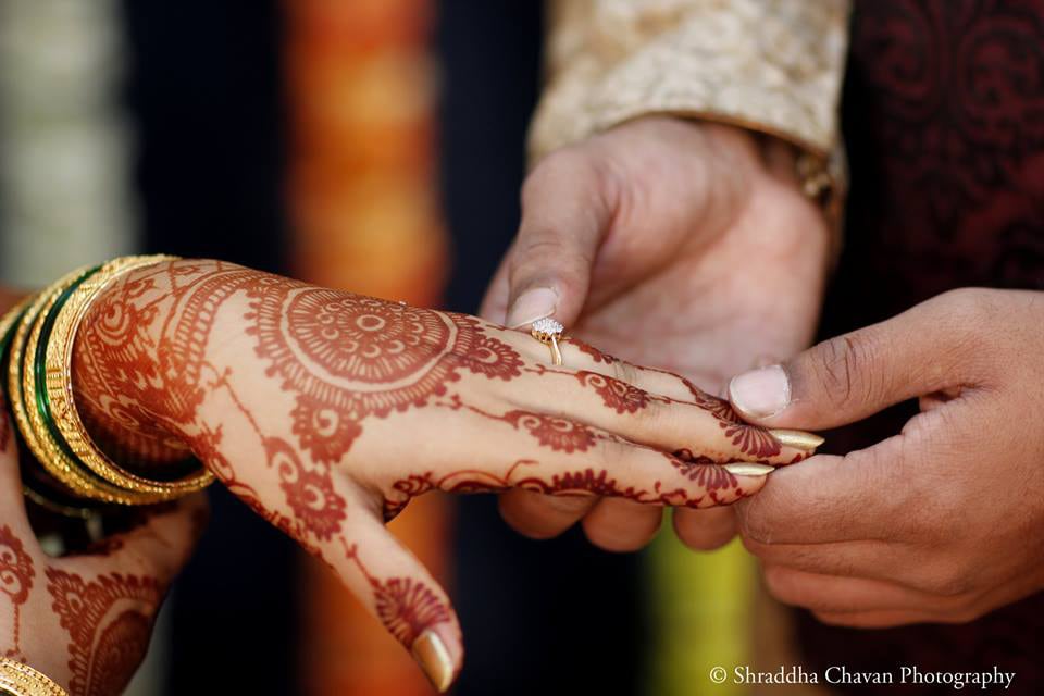 Her gracious hands! by Raw Pixels Photography Wedding-photography | Weddings Photos & Ideas