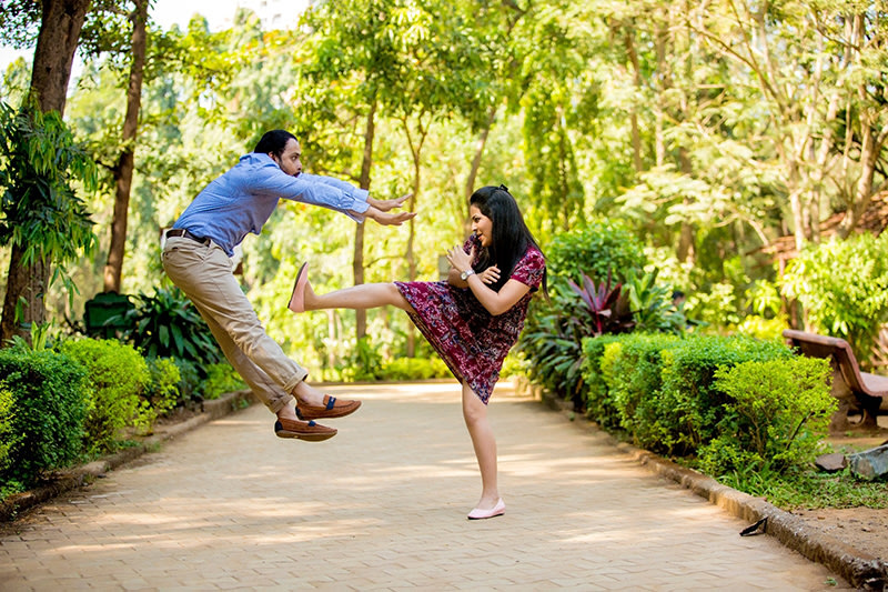 Kicking love by Raw Pixels Photography Wedding-photography | Weddings Photos & Ideas