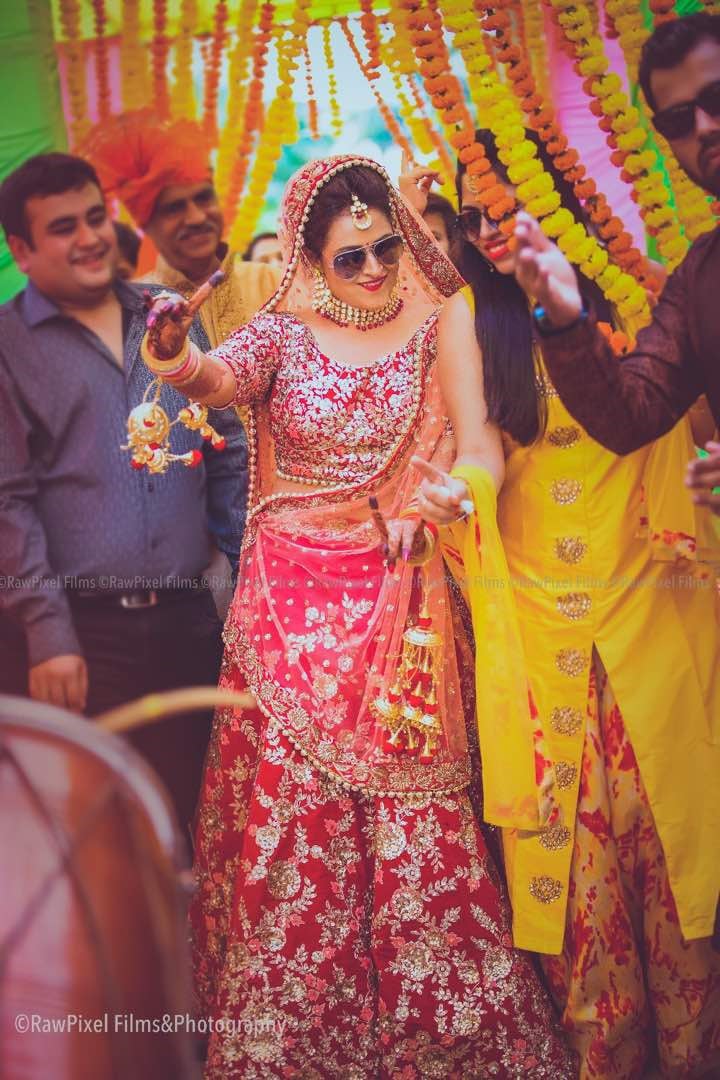 Venturesome bride by Raw Pixels Photography Wedding-photography | Weddings Photos & Ideas