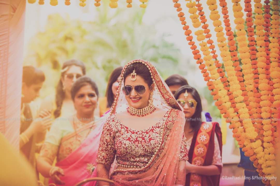Coruscating bride by Raw Pixels Photography Wedding-photography | Weddings Photos & Ideas
