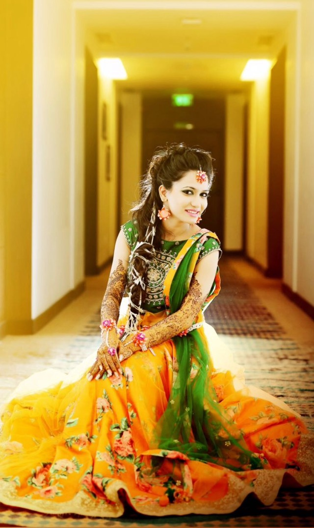 Mehendi shot! by Kamal Malhotra Studio Wedding-photography | Weddings Photos & Ideas