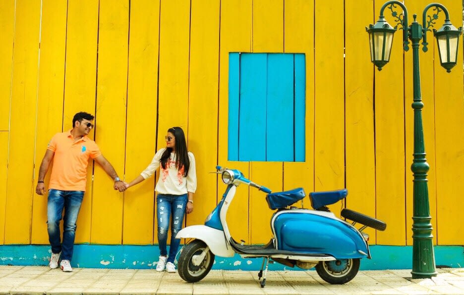 Big yellow wall! by Kamal Malhotra Studio Wedding-photography | Weddings Photos & Ideas