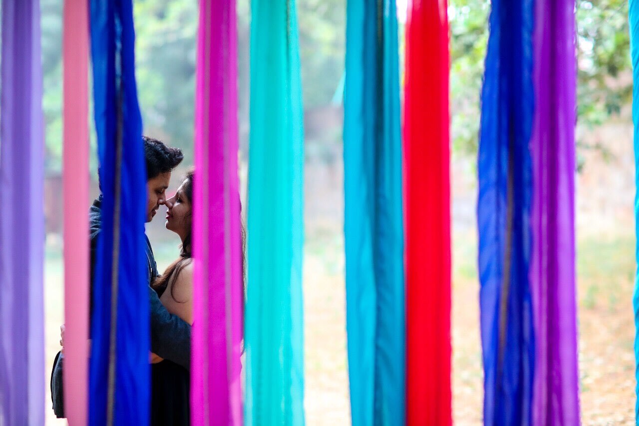 Hidden love! by Kamal Malhotra Studio Wedding-photography | Weddings Photos & Ideas