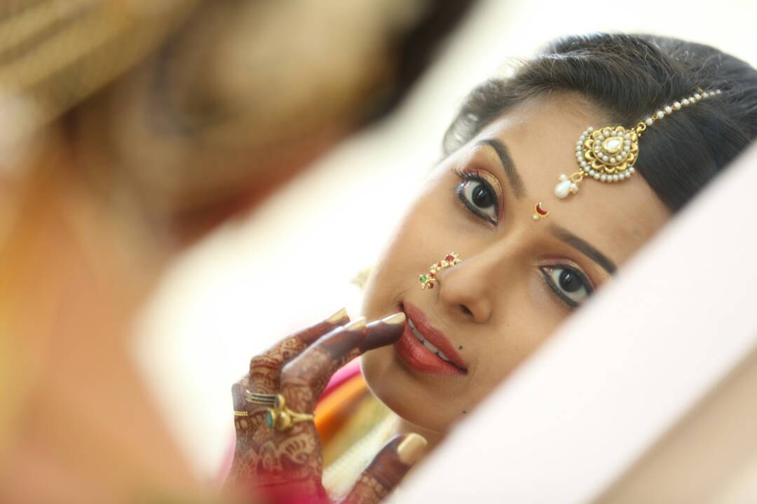 Getting ready for the special ocassion by Proffesional Photographer Wedding-photography | Weddings Photos & Ideas