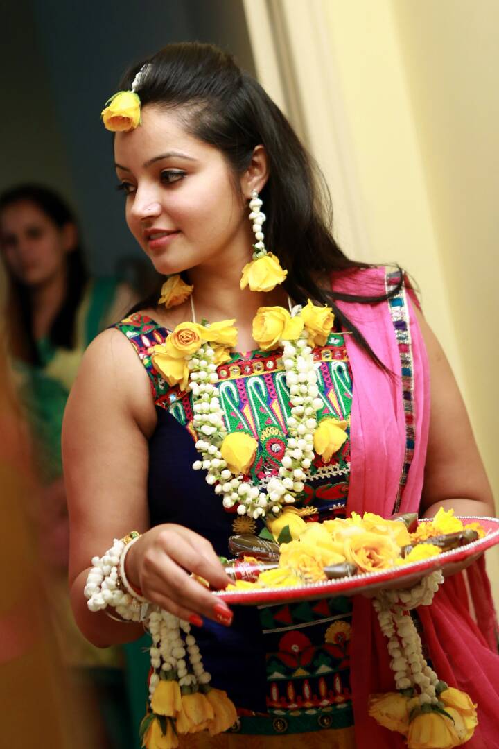 The flowery bride by Proffesional Photographer Wedding-photography | Weddings Photos & Ideas