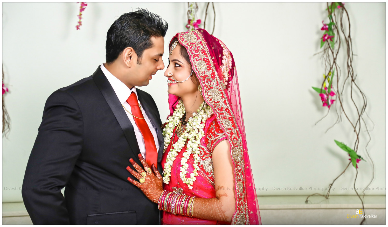 The wedding couple caught in a romantic pose by Arya Arts Wedding-photography | Weddings Photos & Ideas