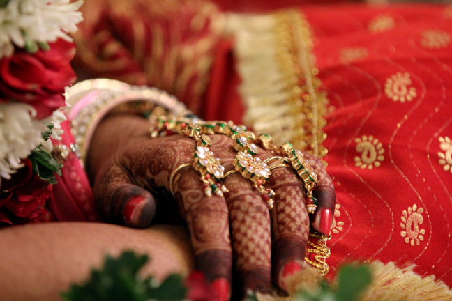 Bride Hand Shot by Karan Meghnani Photography Wedding-photography | Weddings Photos & Ideas