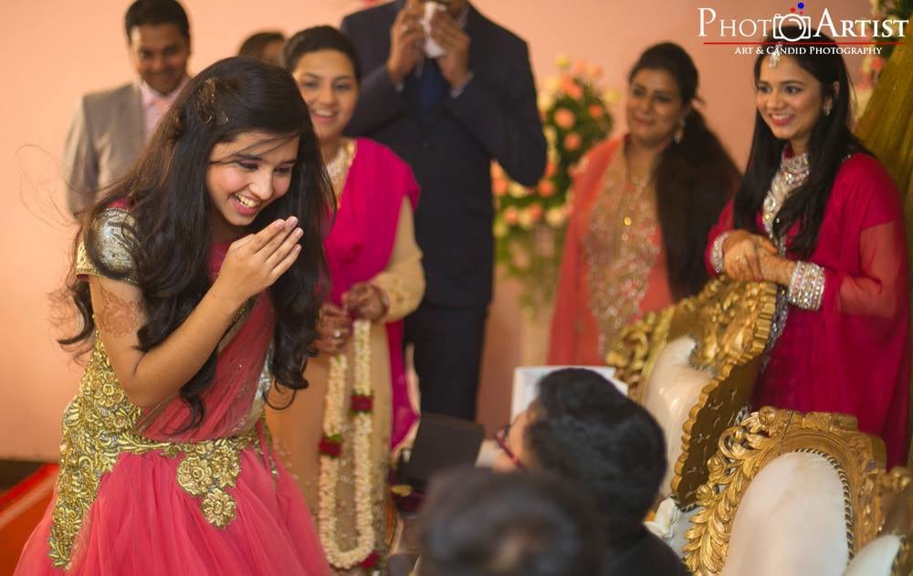 Chirpy guest by Aj PhotoArtist Wedding-photography | Weddings Photos & Ideas