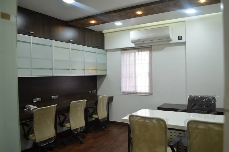 Office With Wooden Flooring by Ar. Sachin Vasant Salvi Contemporary | Interior Design Photos & Ideas