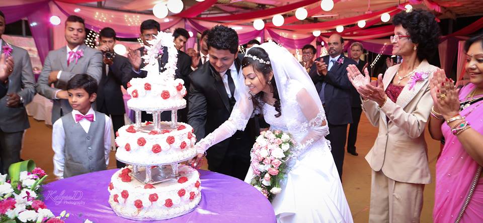 Cake cutting ceremony ! by KalyanD Photography Wedding-photography | Weddings Photos & Ideas