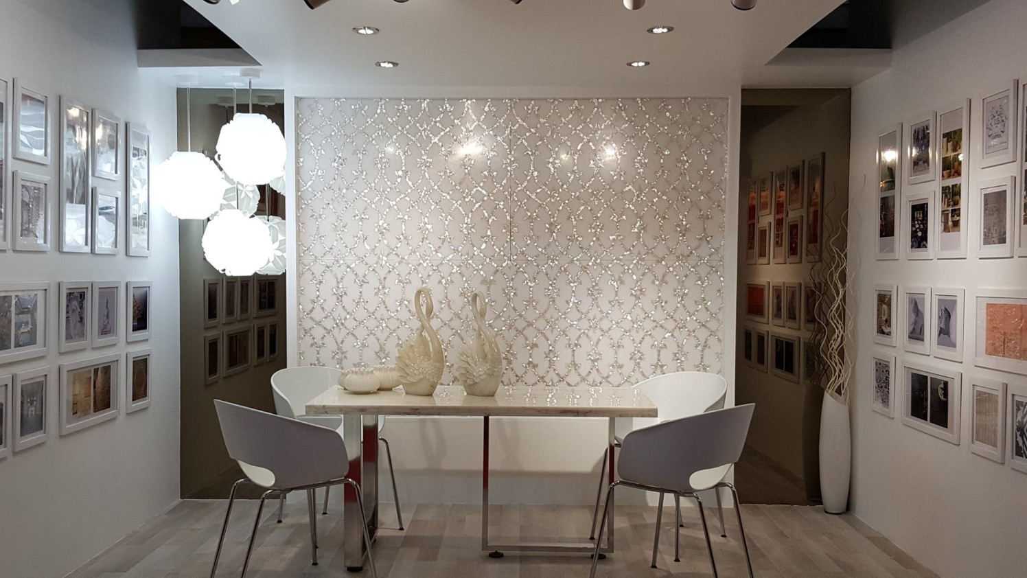 Modern dining room by De Panache Interior Architecture Dining-room Modern | Interior Design Photos & Ideas