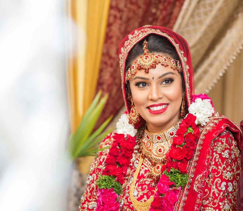 A beautiful smile is the most important accessory by Sagar Makwana Wedding-photography Bridal-makeup | Weddings Photos & Ideas