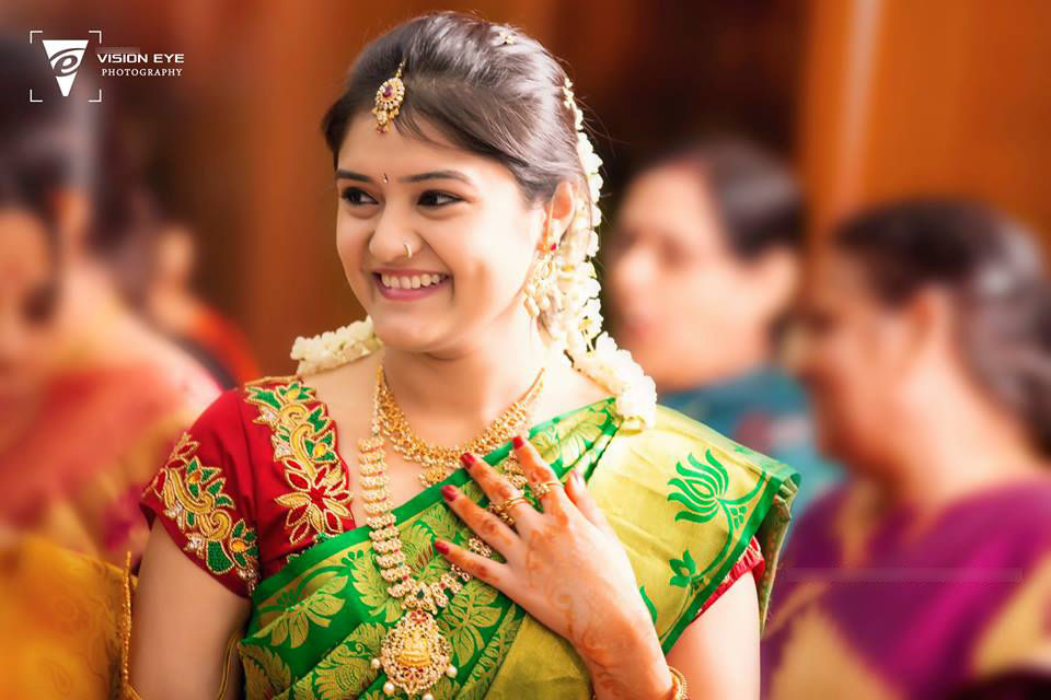 Candid Bride Shot by Srikanth Reddy Basadi Wedding-photography | Weddings Photos & Ideas