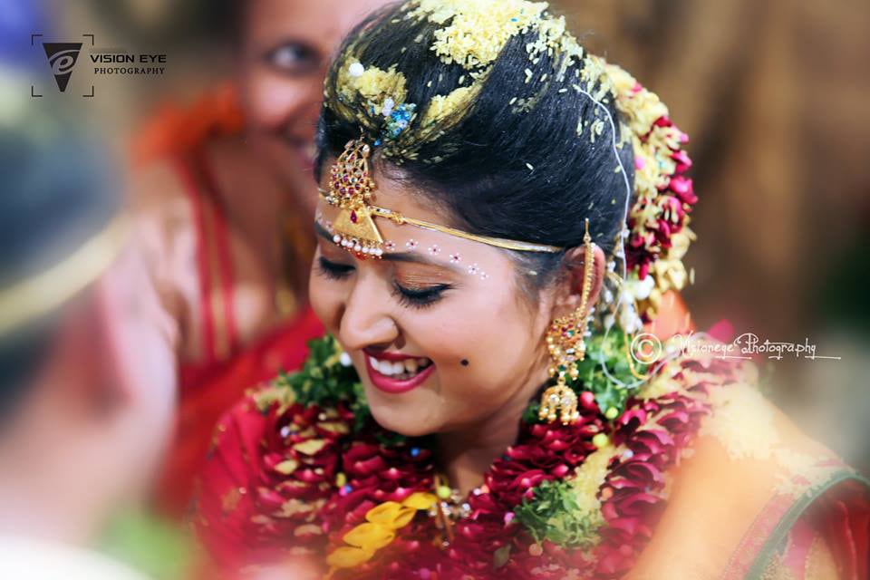 Candid Bride Shot by Srikanth Reddy Basadi Wedding-photography | Weddings Photos & Ideas